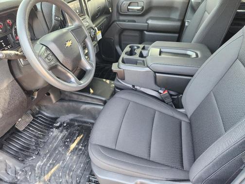 2025 Chevrolet Silverado 3500 WT