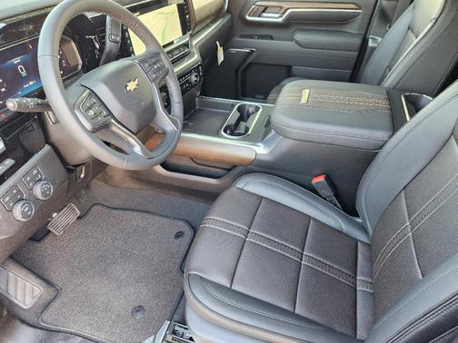 2026 Chevrolet Silverado 3500 High Country