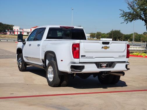 2026 Chevrolet Silverado 3500 High Country