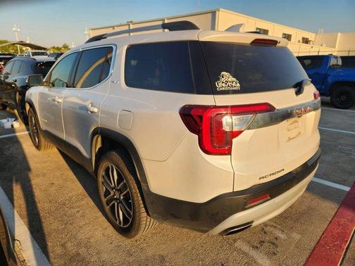 2020 GMC Acadia SLT