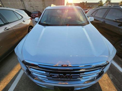 2020 GMC Acadia SLT