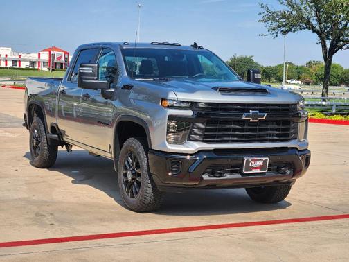 2025 Chevrolet Silverado 2500 Custom
