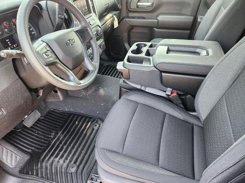 2025 Chevrolet Silverado 2500 Custom