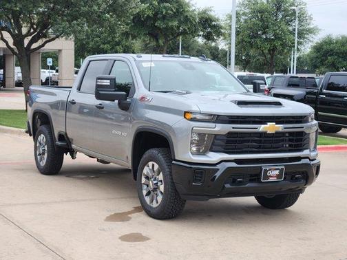 2025 Chevrolet Silverado 2500 Custom