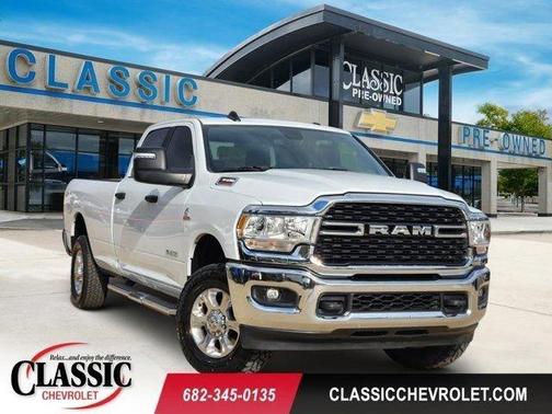 Bright White Clearcoat 2024 RAM 3500 Big Horn