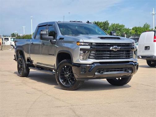 Sterling Gray Metallic 2026 Chevrolet Silverado 2500 Custom