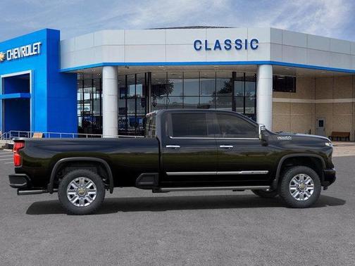 2025 Chevrolet Silverado 3500 High Country