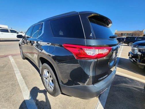2020 Chevrolet Traverse LT Leather