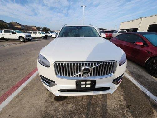 2023 Volvo XC90 B6 Ultimate 6-Seater