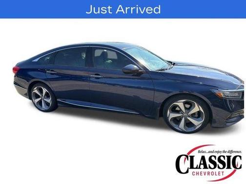 2020 Honda Accord Touring 2.0T