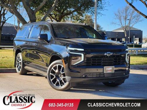 2025 Chevrolet Suburban RST