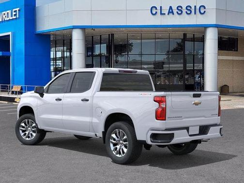 2025 Chevrolet Silverado 1500 Custom