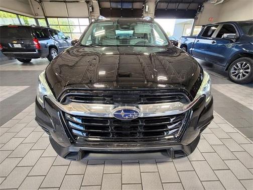 Crystal Black Silica 2025 Subaru Ascent Premium