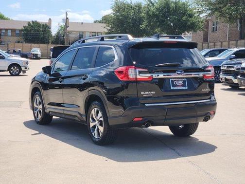 Crystal Black Silica 2025 Subaru Ascent Premium