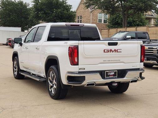 White Frost Tri-Coat 2024 GMC Sierra 1500 SLT
