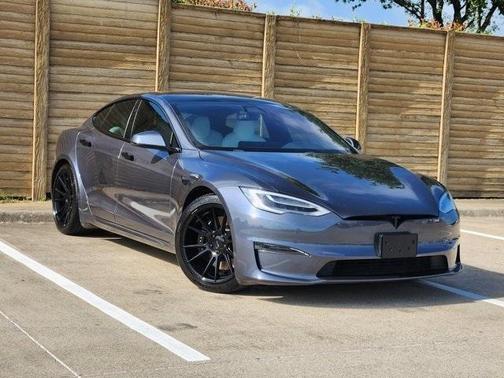 2021 Tesla Model S Plaid