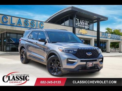 2023 Ford Explorer ST-Line