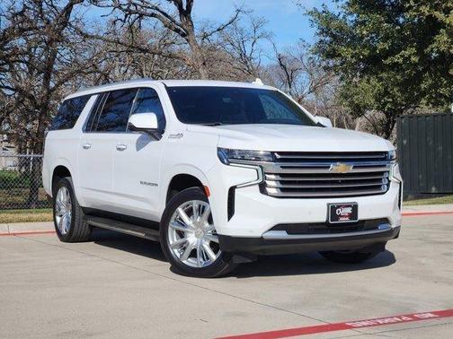 2022 Chevrolet Suburban High Country