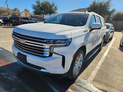 2022 Chevrolet Suburban High Country