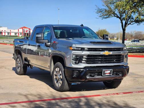 2026 Chevrolet Silverado 2500 Custom