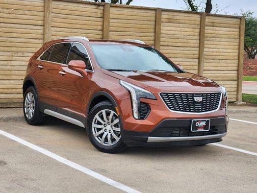 2020 Cadillac XT4 Premium Luxury