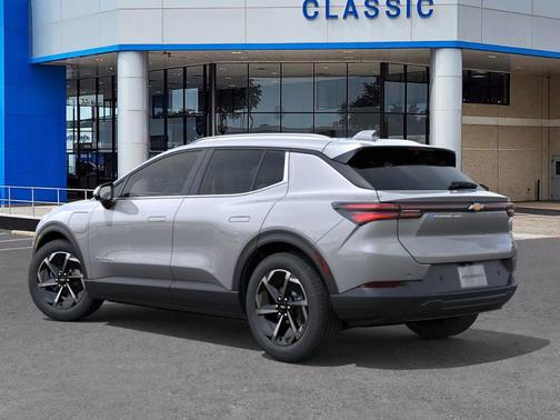 2026 Chevrolet Equinox EV LT 2