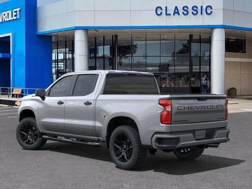 2025 Chevrolet Silverado 1500 Custom