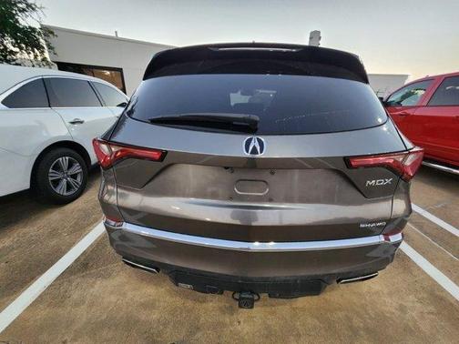 2022 Acura MDX Advance