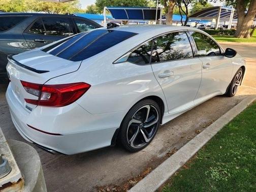 2022 Honda Accord Sport SE