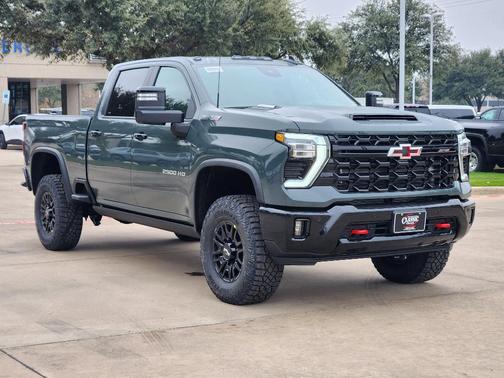 2026 Chevrolet Silverado 2500 ZR2