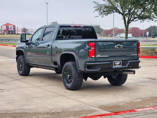 2026 Chevrolet Silverado 2500 ZR2