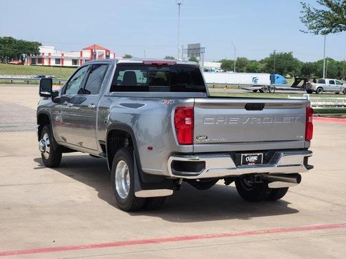 2025 Chevrolet Silverado 3500 LTZ