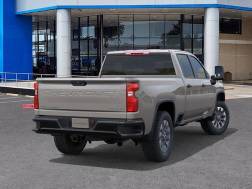 2026 Chevrolet Silverado 2500 Custom