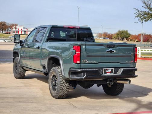 2026 Chevrolet Silverado 2500 ZR2