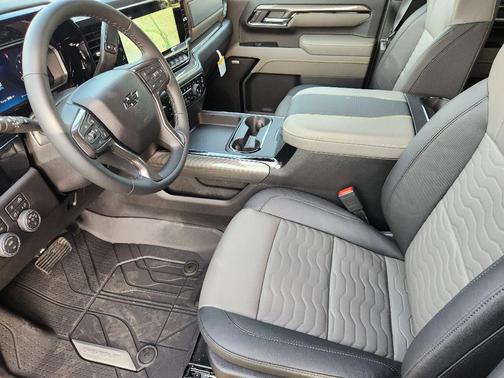 2026 Chevrolet Silverado 2500 ZR2