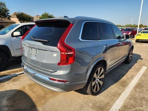 2022 Volvo XC90 Recharge Plug-In Hybrid T8 Inscription Extended Range 7P