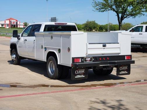 2025 Chevrolet Silverado 3500 WT