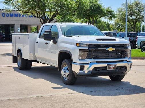 2025 Chevrolet Silverado 3500 WT