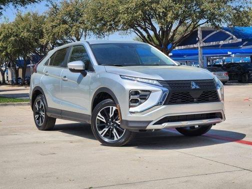 Silver 2025 Mitsubishi Eclipse Cross SE
