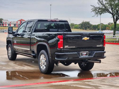 2026 Chevrolet Silverado 2500 High Country