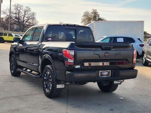 2021 Nissan Titan PRO-4X