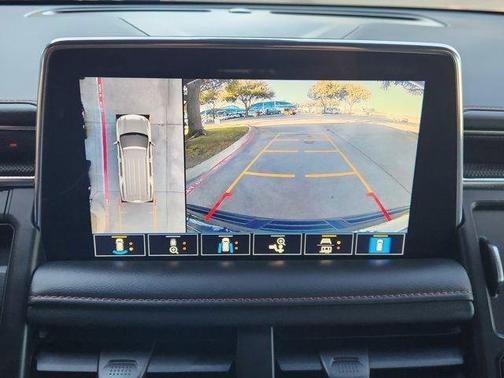 2021 Chevrolet Suburban RST