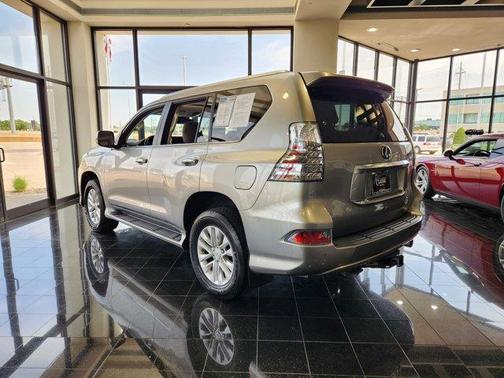 2022 Lexus GX 460 Base