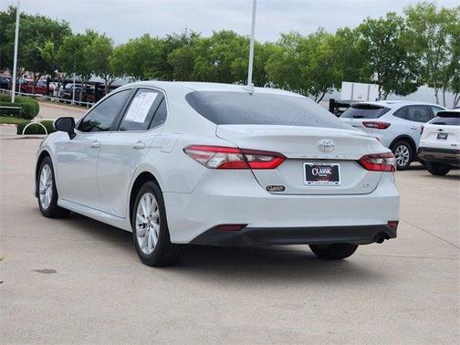 Ice Edge 2023 Toyota Camry LE