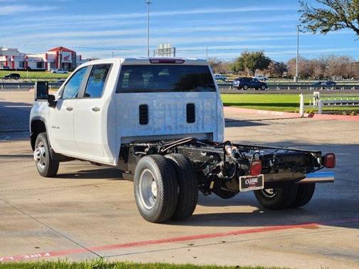 2025 Chevrolet Silverado 3500 WT