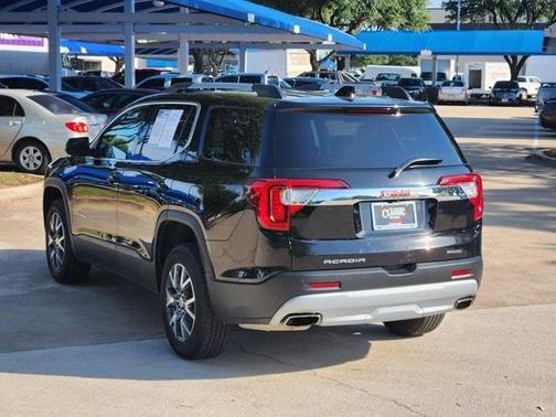 2023 GMC Acadia SLE