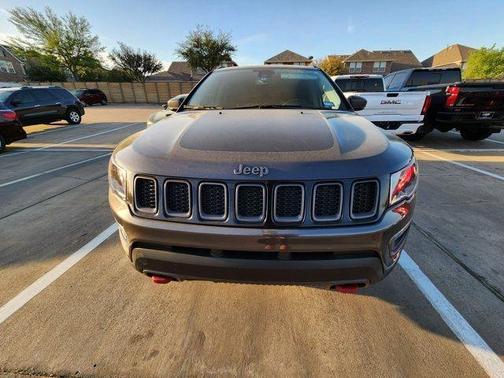 Granite Crystal Clearcoat Metallic 2021 Jeep Compass Trailhawk