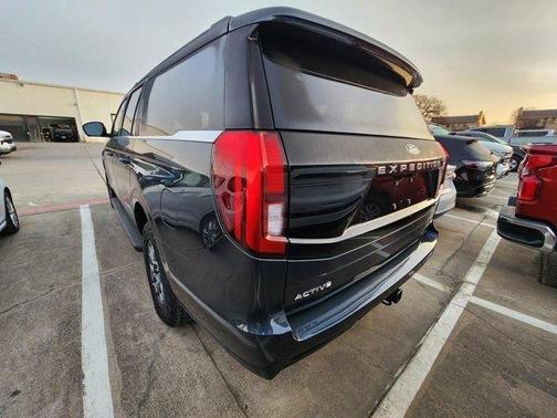 2025 Ford Expedition Max Active