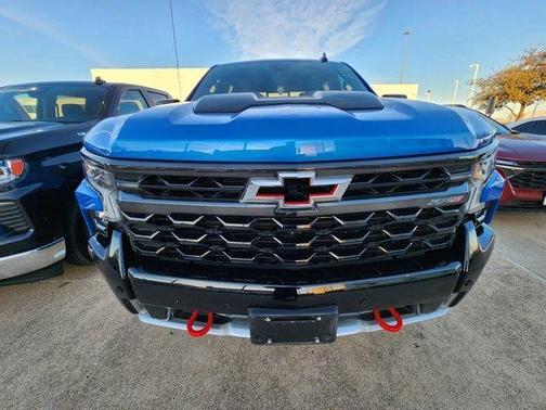2025 Chevrolet Silverado 1500 ZR2