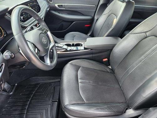 2020 Hyundai SONATA Limited